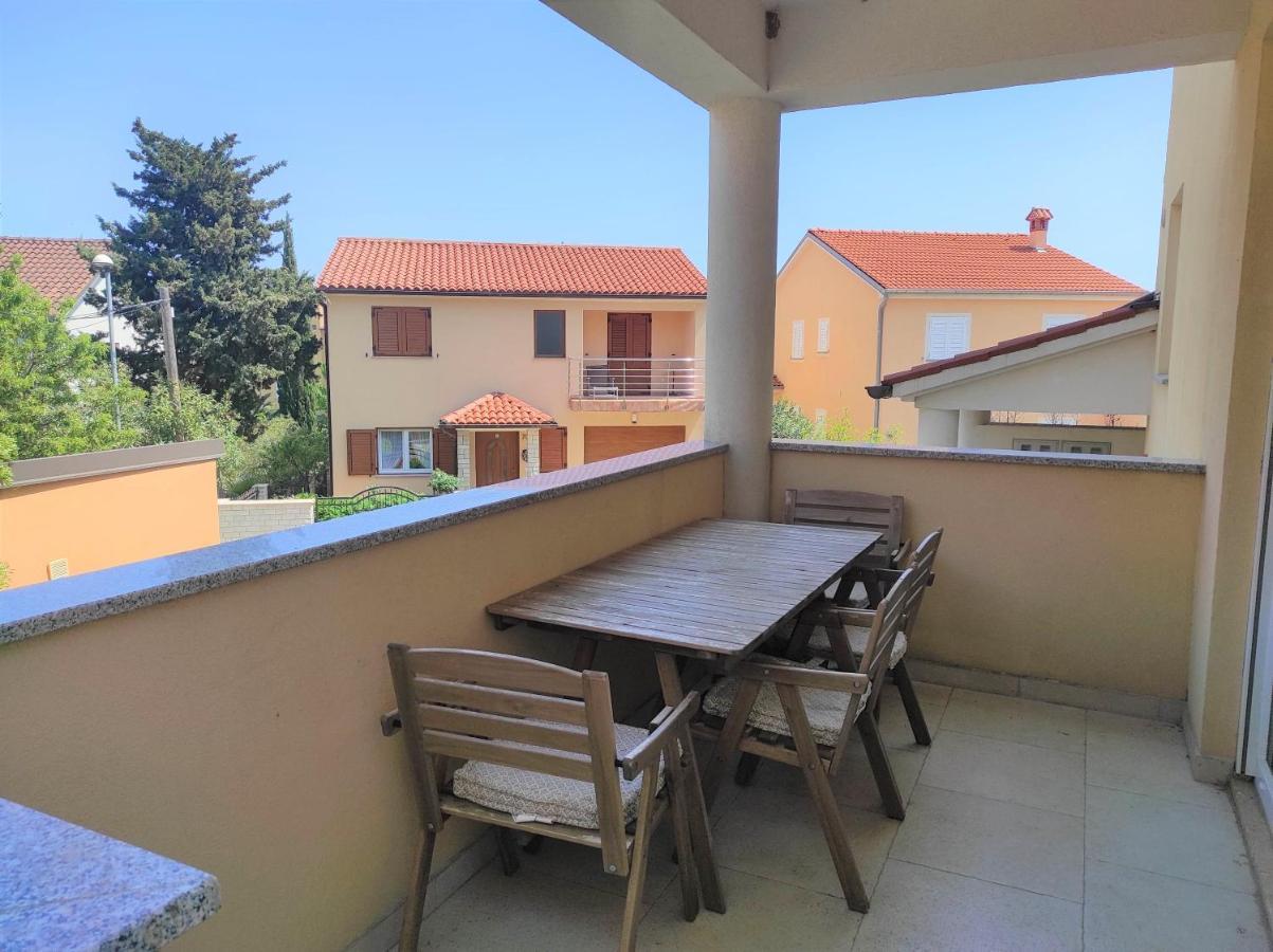 Apartman Kamenjak Premantura Exterior foto